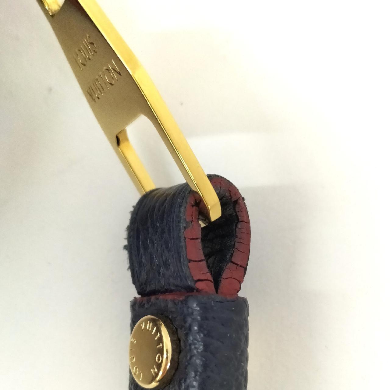 ゴム部劣化有り