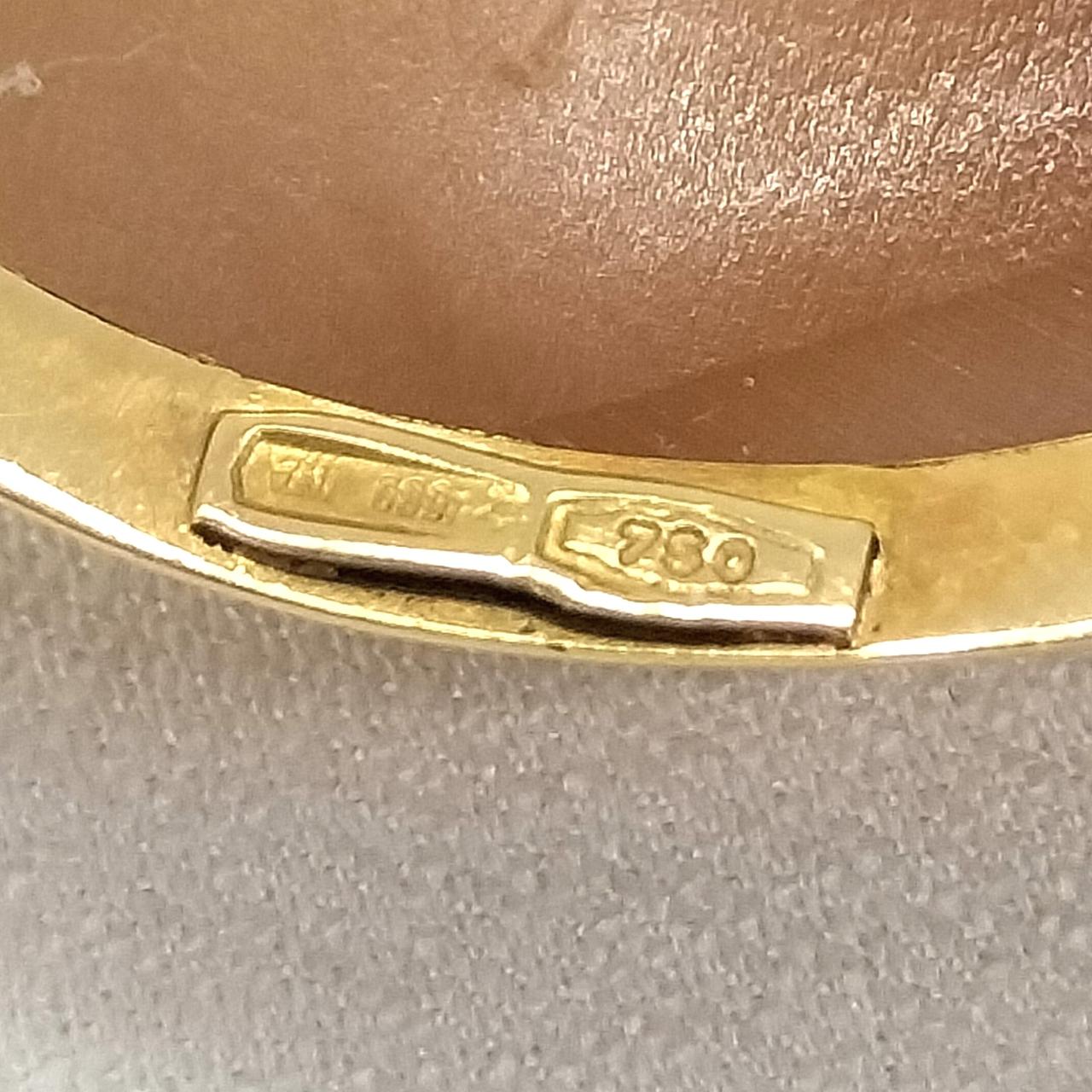 750刻印有り