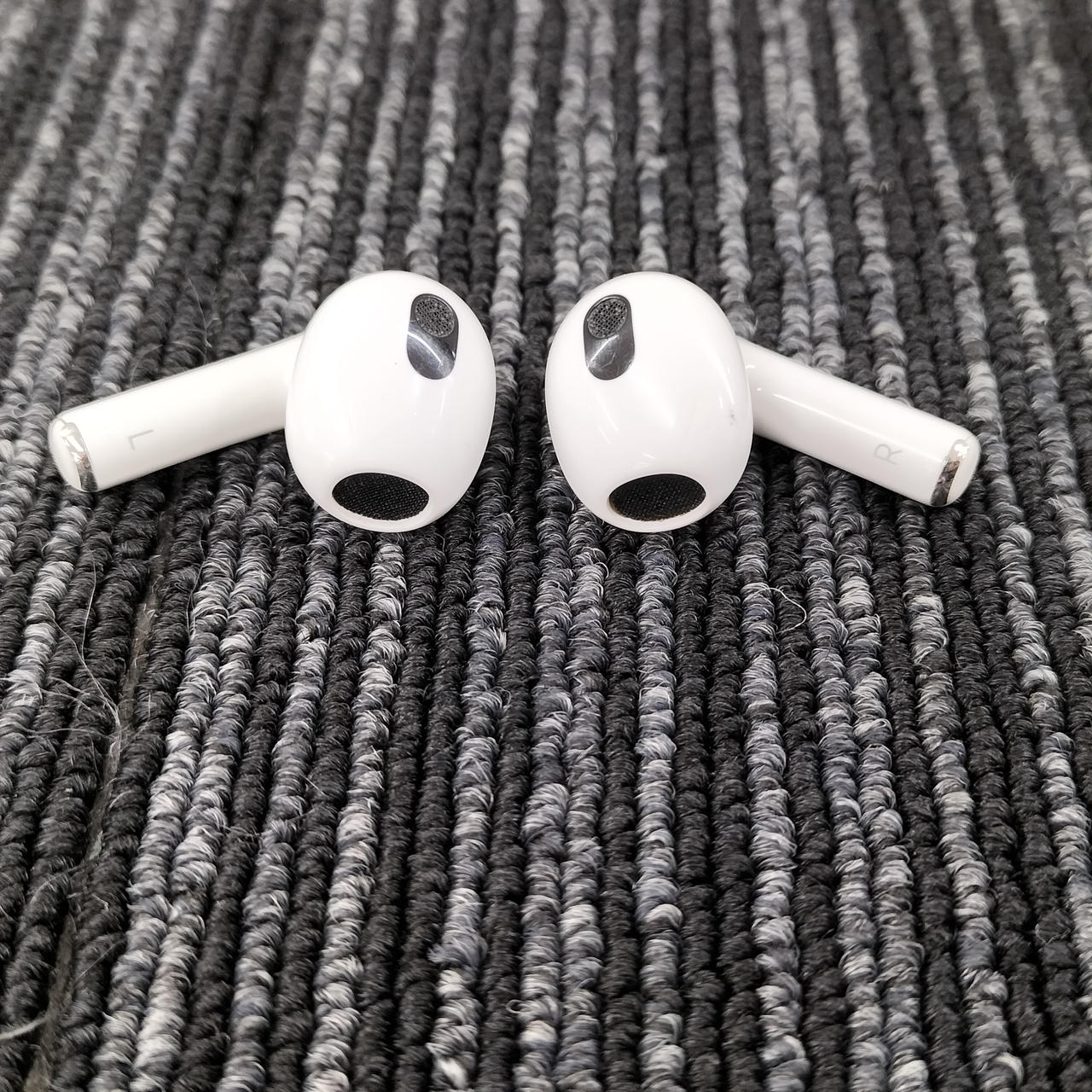 APPLE|【キズ有り】AIRPODS 第三世代|HARDOFFオフモール（オフモ