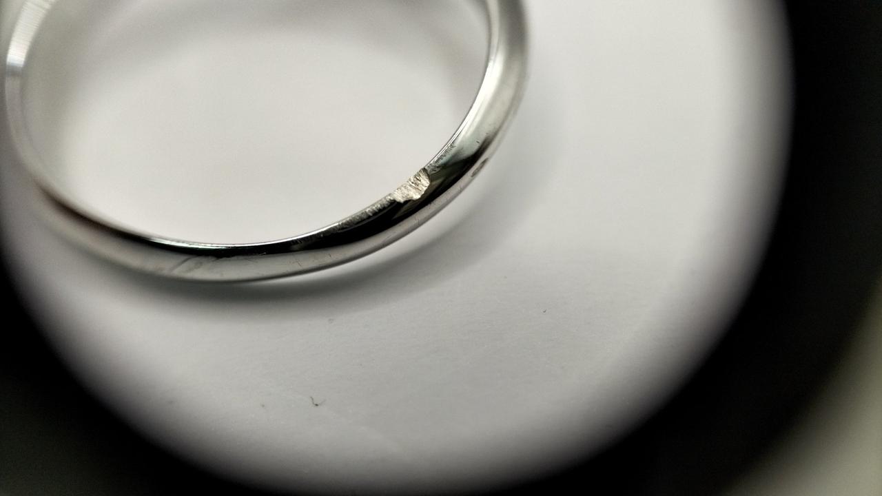 欠けアリ(外から)