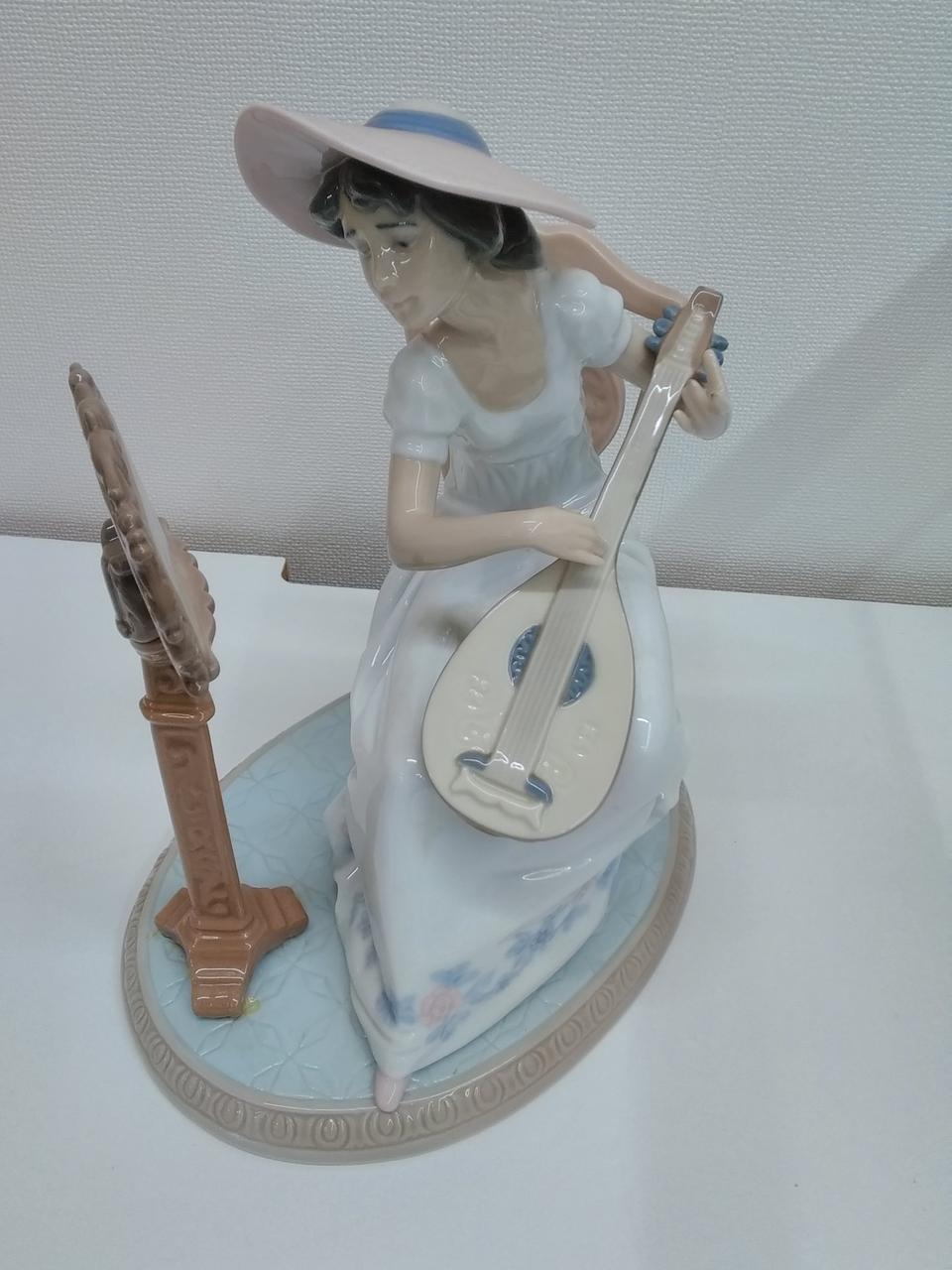 リヤドロ ラウードのレッスン Leccion De Laud 6408 マンドリン 譜面台