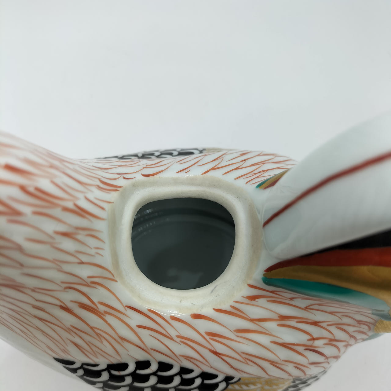 縁にシミ汚れあり