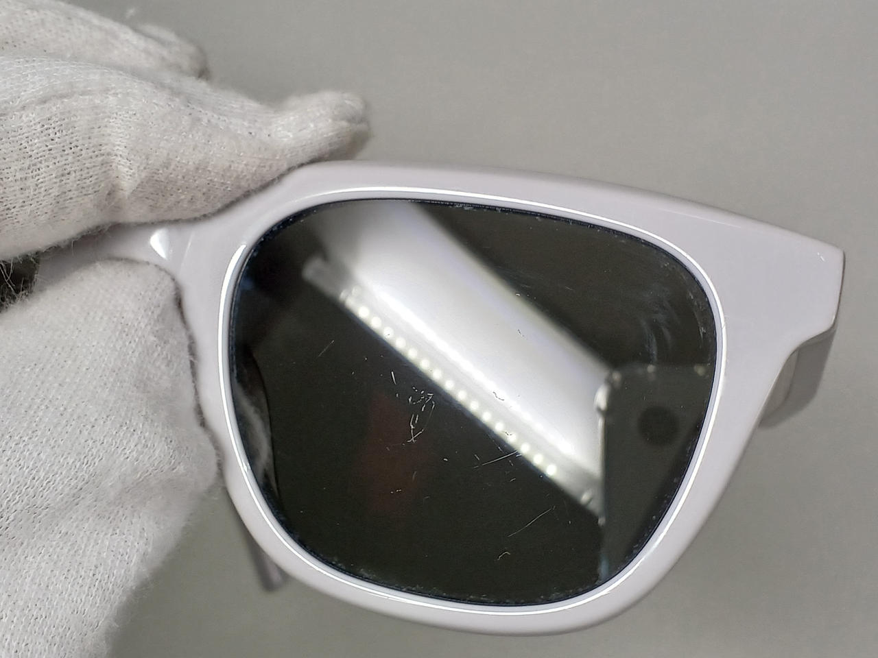 レンズ全体的に小キズあります