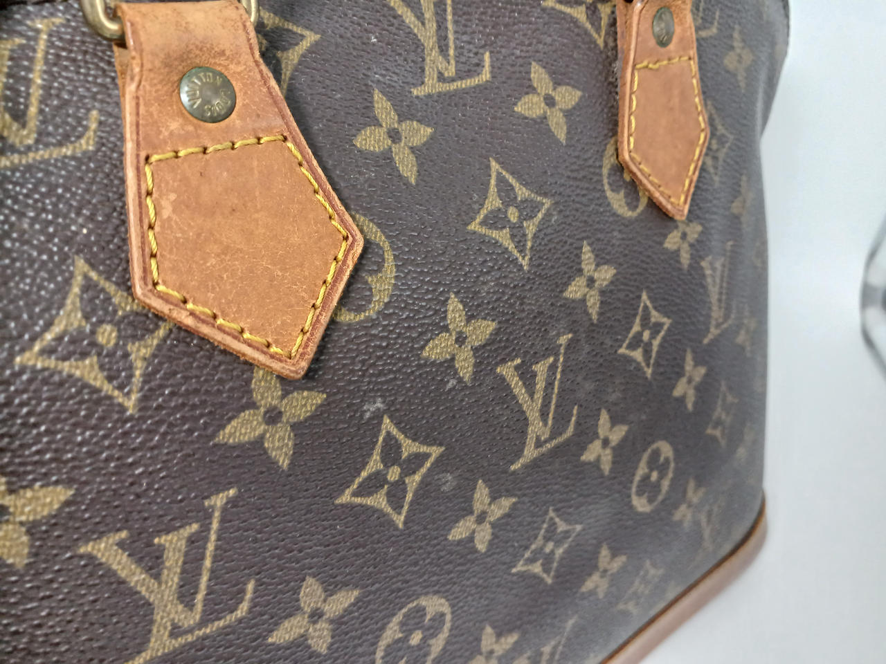 表面汚れあります。