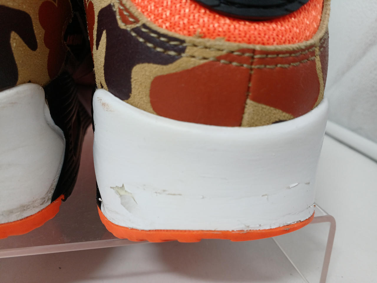 剥がれ、キズあり