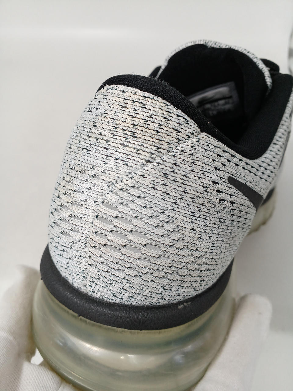 シミあります。