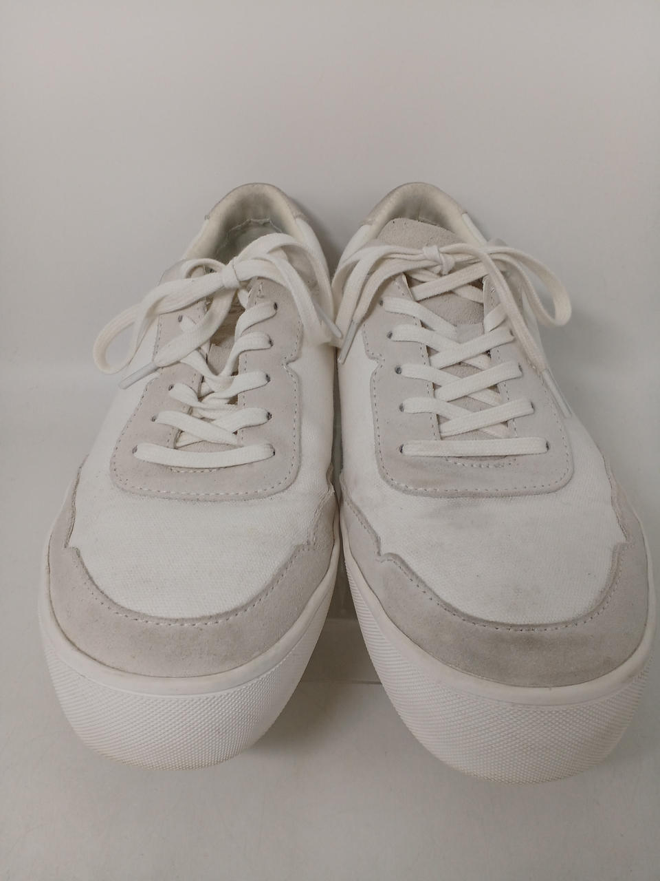 全体的に汚れがあります