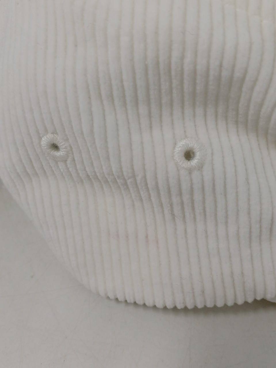 うっすら汚れあります。