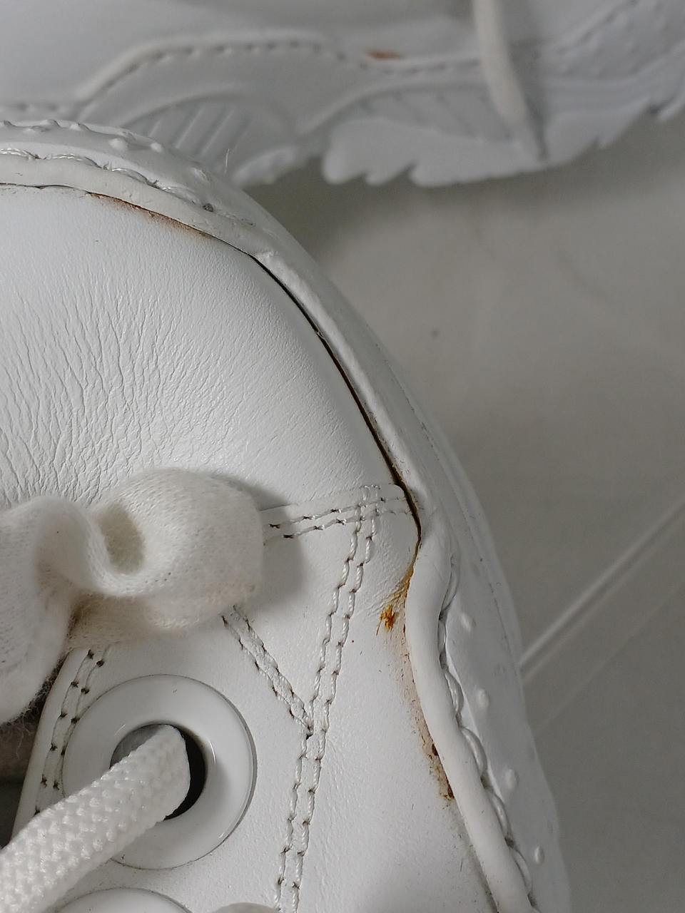 未使用品ですが劣化あります