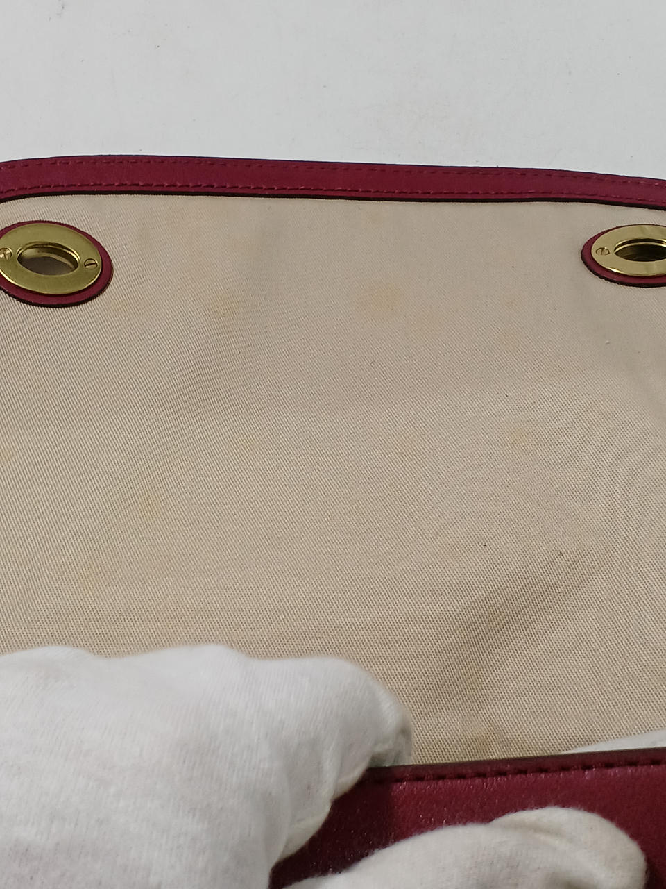 しみがあります