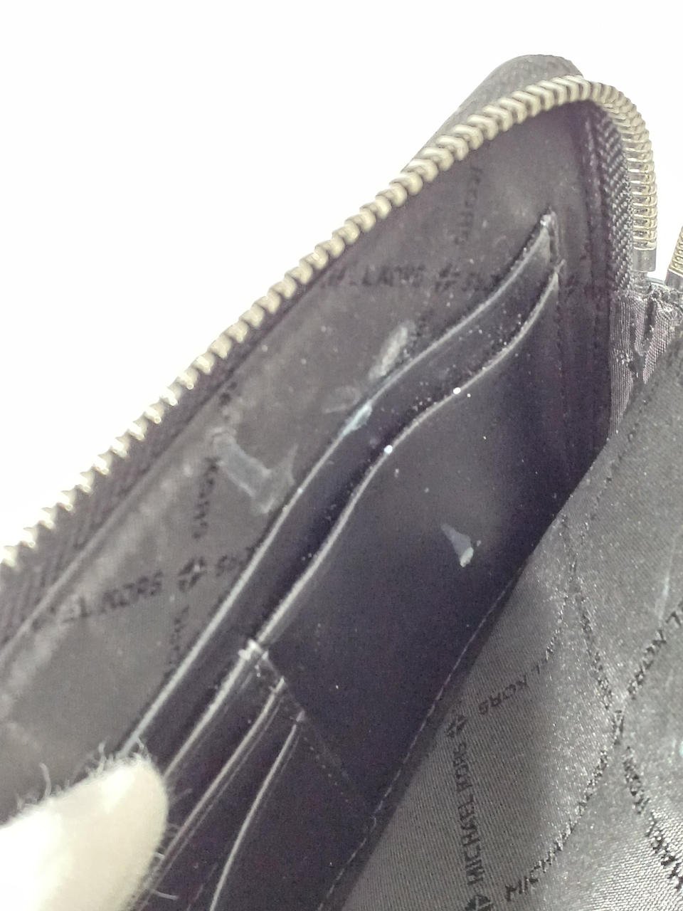 前ポケット汚れあります。