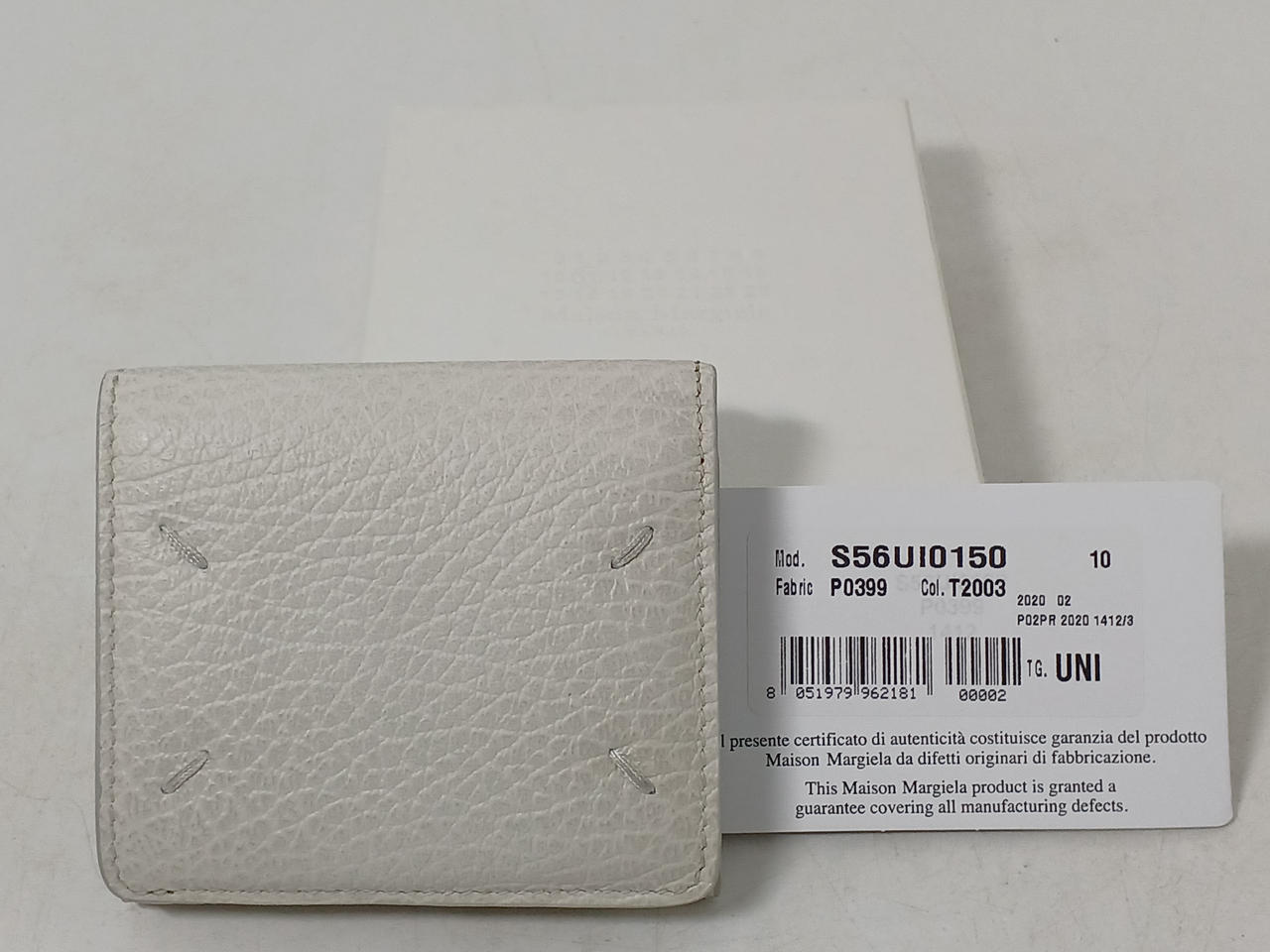 全体的に汚れあります