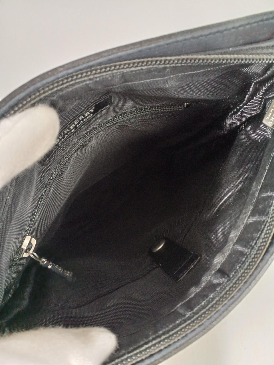 内側は割りときれいです。