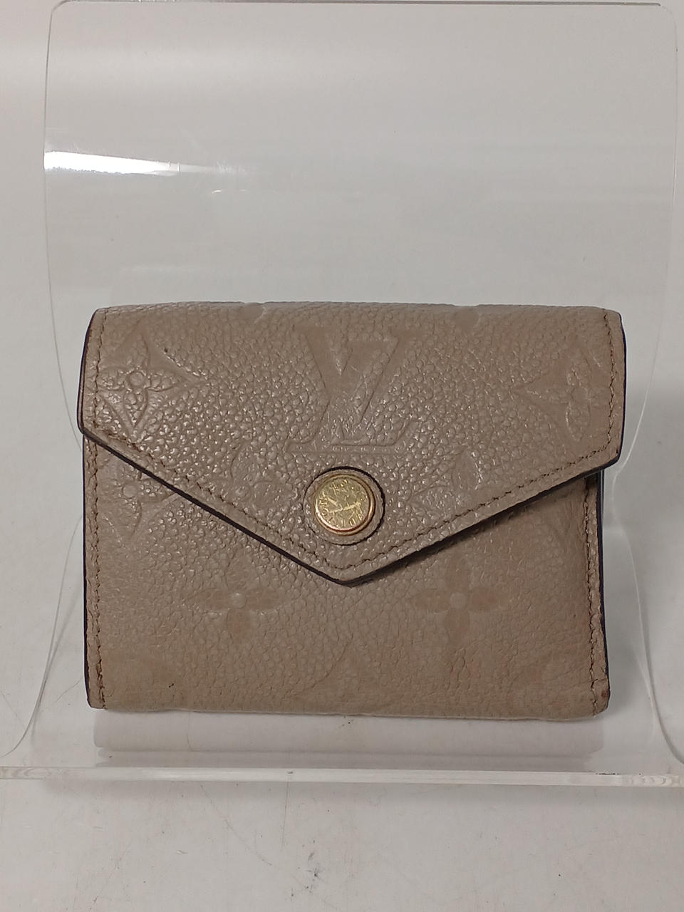 使用感あります。
イニシャル入り