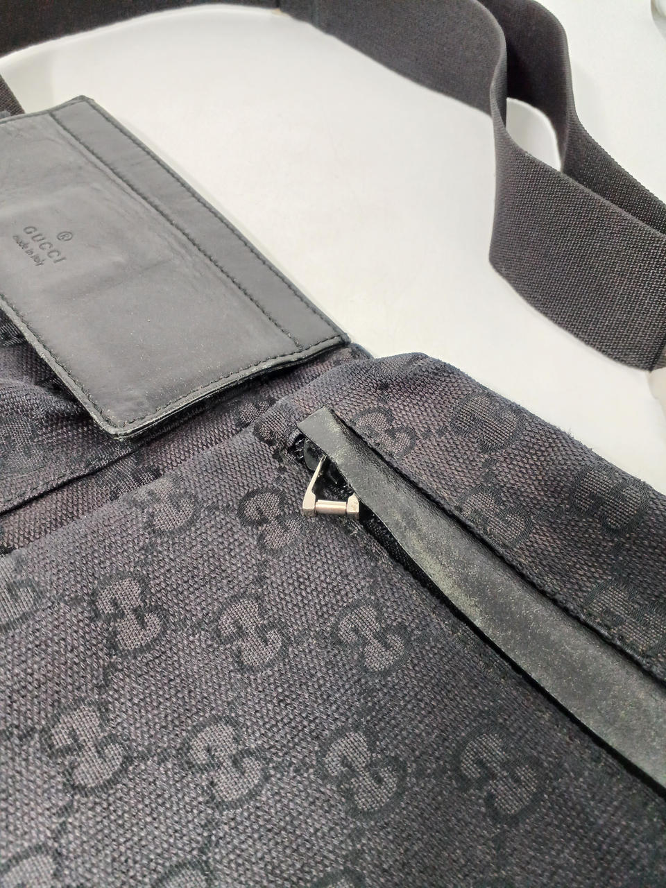 ファスナー取っ手欠品