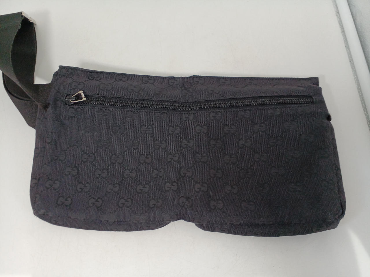 ファスナー取っ手欠品