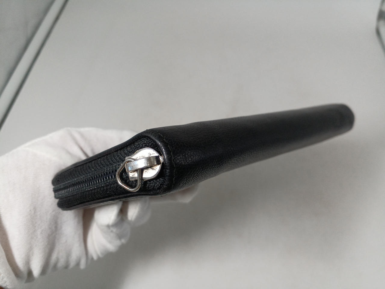 ファスナー取っ手欠品