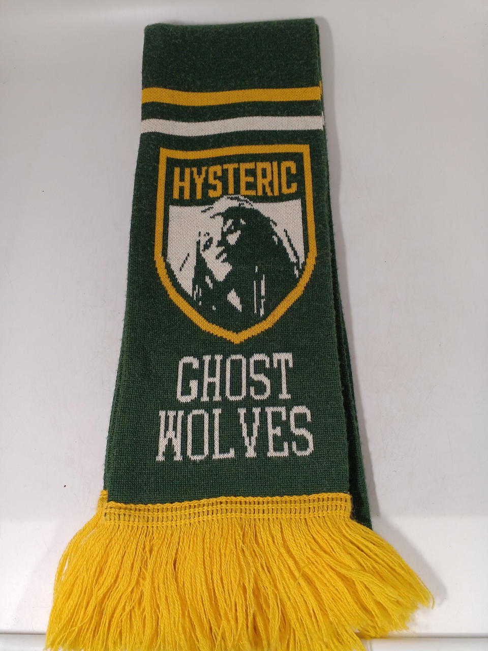 少し毛羽立ちあります。