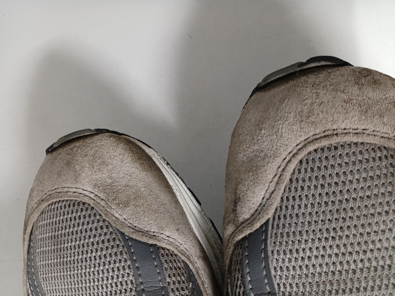 つま先剥がれあります。