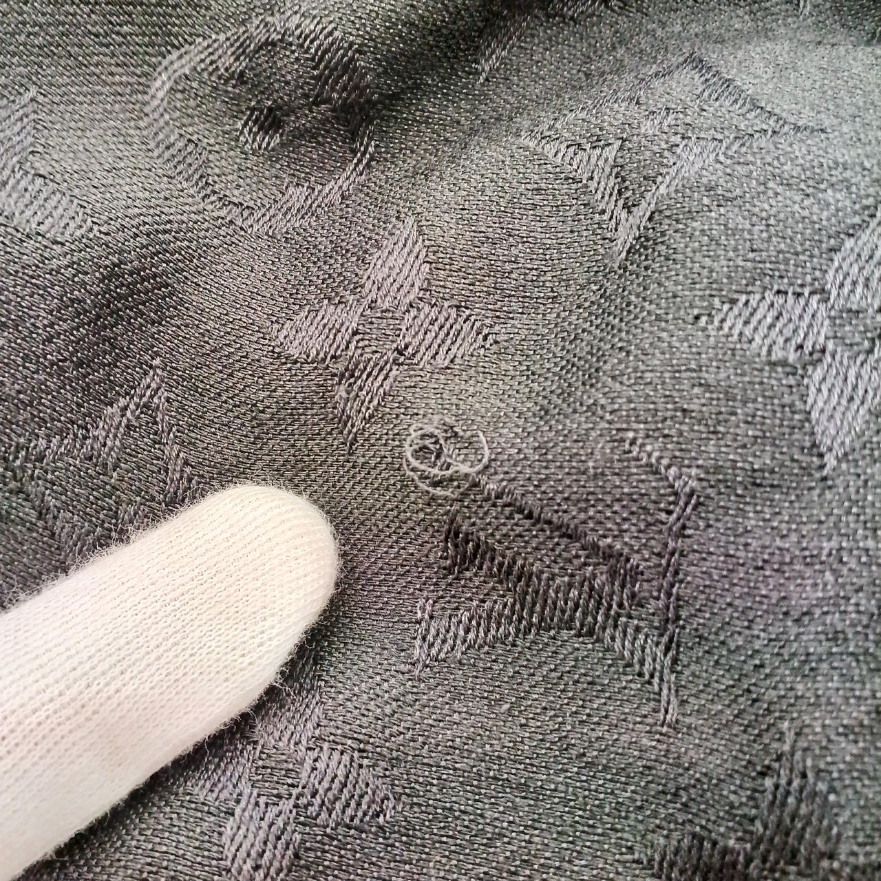 ほつれ多数有り