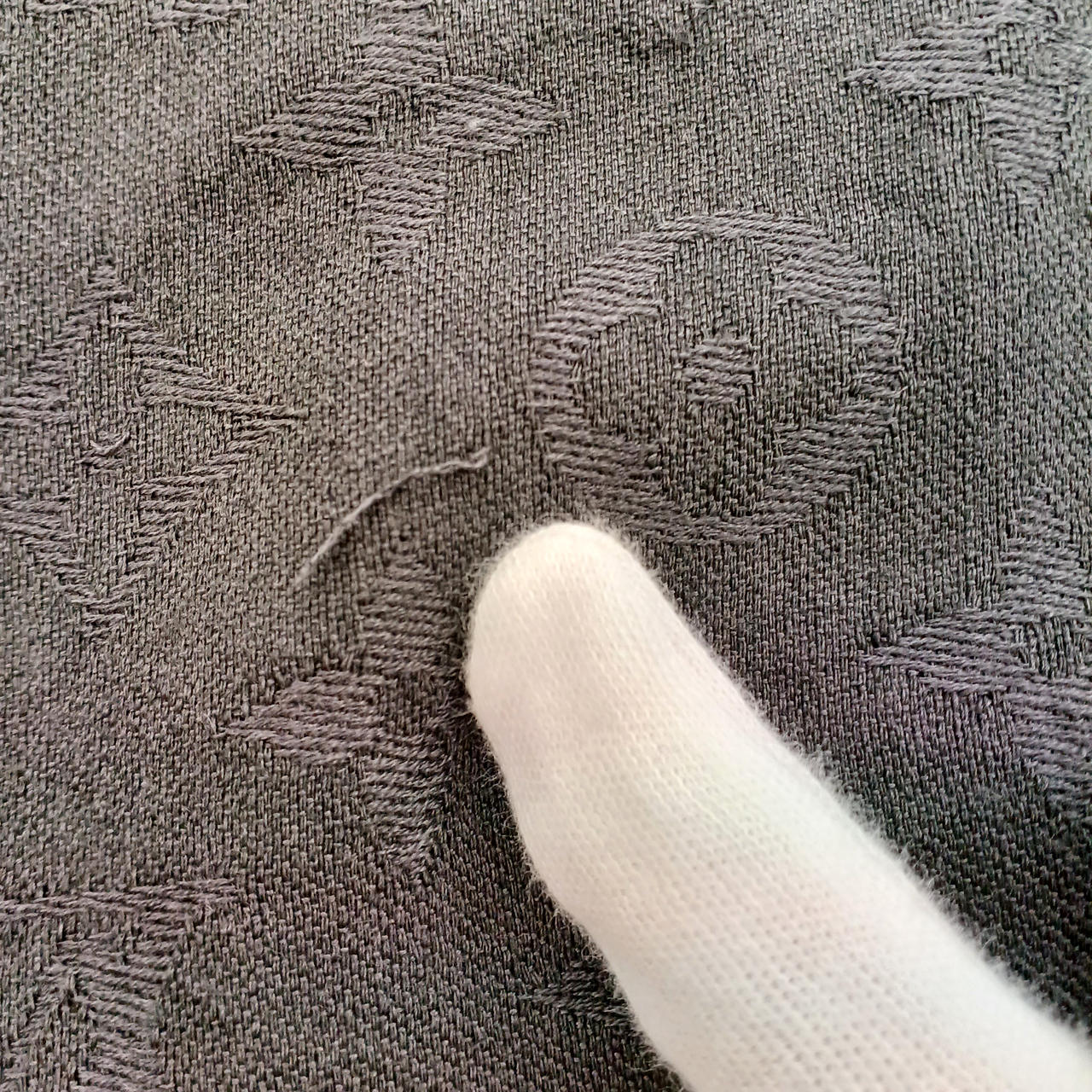 ほつれ多数有り