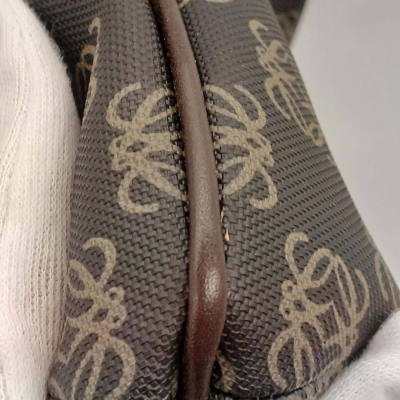 割れのようなものあります