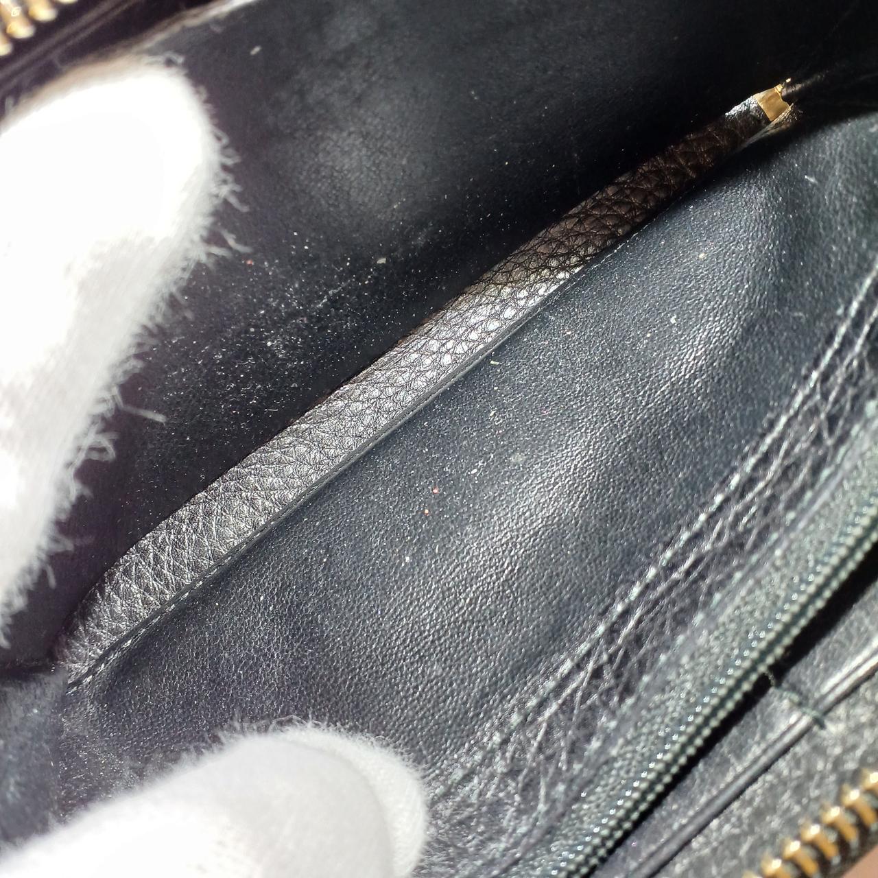 中身使用感、汚れあり