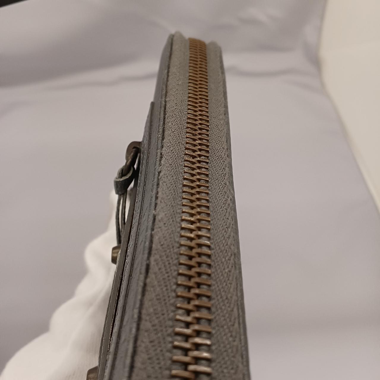 布地部分毛玉あり。