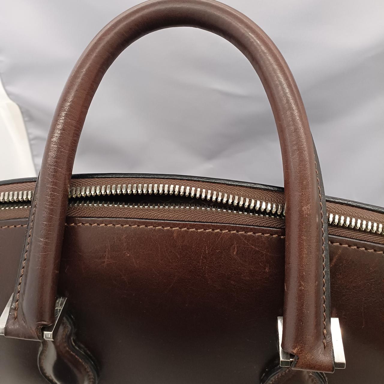 全体的(裏、側面、底面)キズ有り