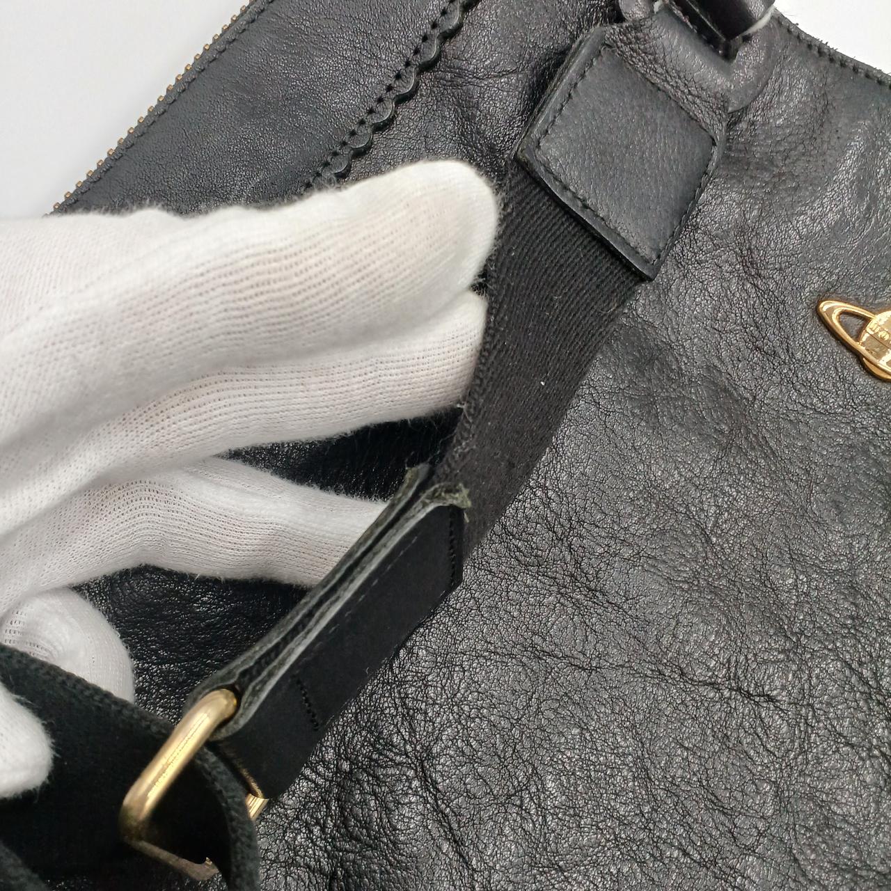 ショルダー革部分反り有り