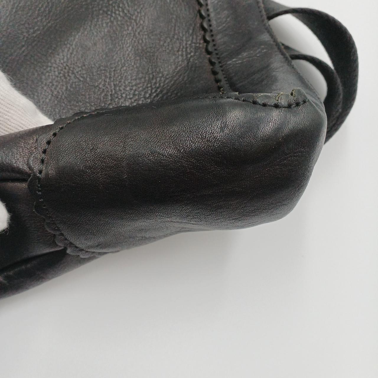 左底面キズ有り