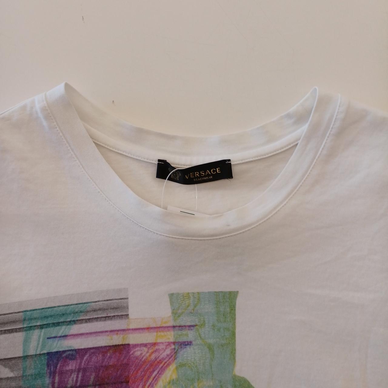 襟元部分使用感有り。