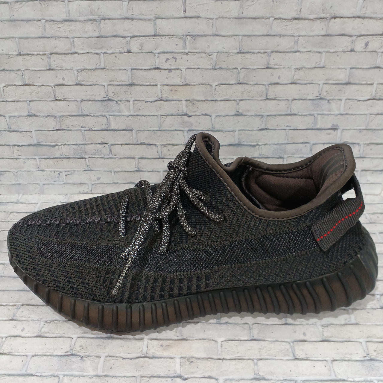 ADIDAS|YEEZY BOOST 350 V2 ブラック|【ハードオフ公式通販】オフ