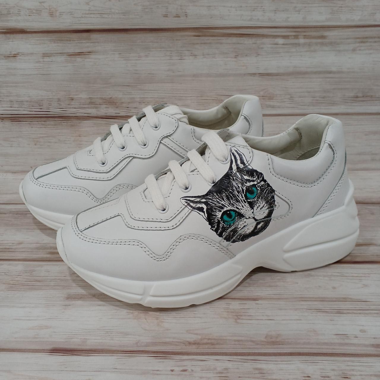 GUCCI　グッチ　スニーカー　キッズスニーカー Children's Gucci Ace leather sneaker in white leather
