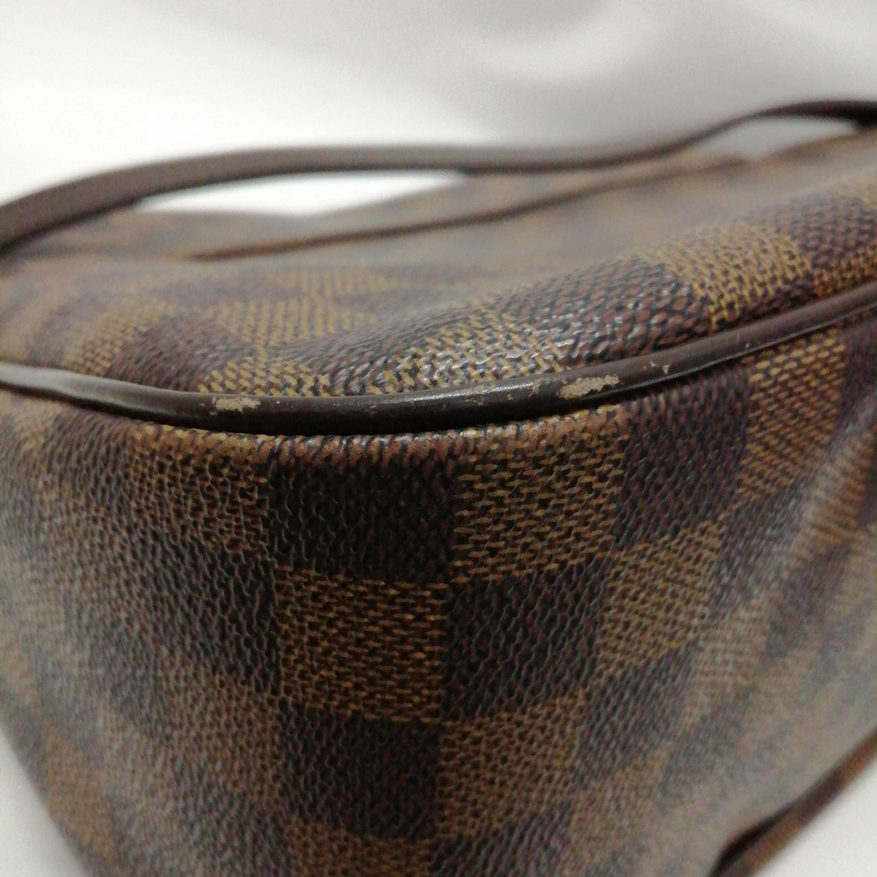 四隅角スレ有り