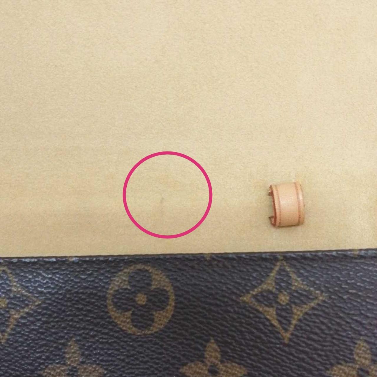 ○部分に汚れあります