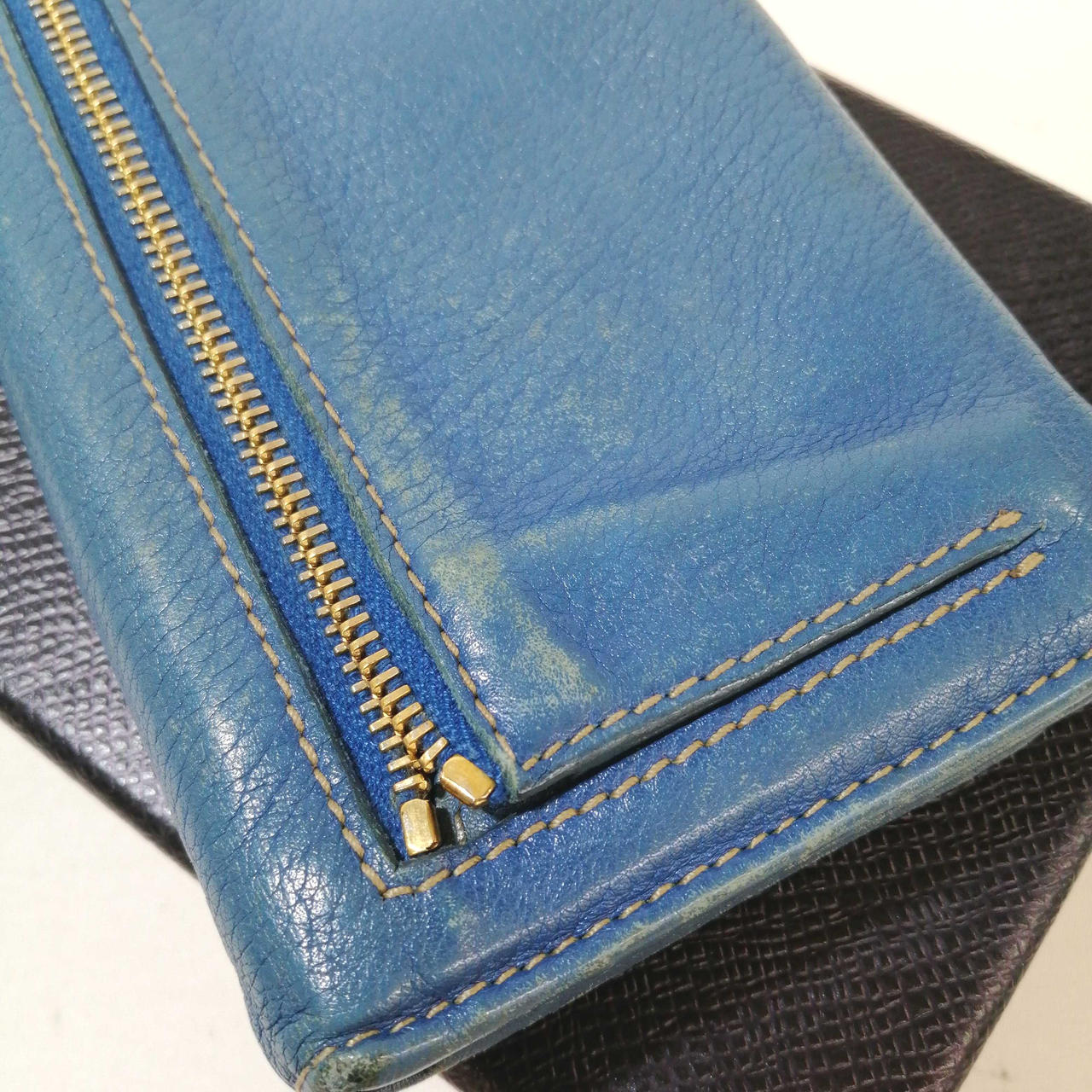 背面ポケット部分