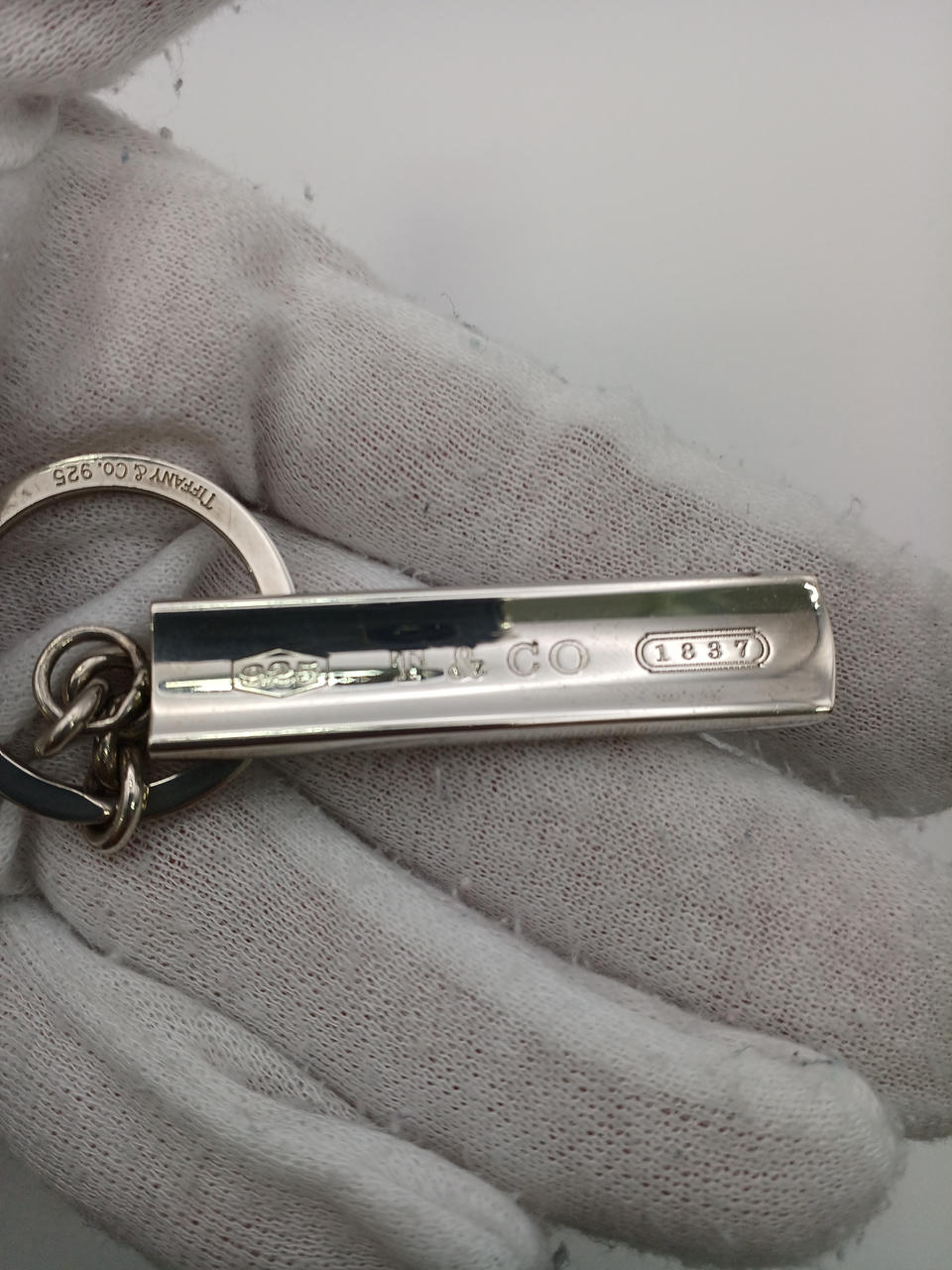 TIFFANY&Coキーリング 1837 ナロー バー シルバー925 楽天市場】【ギフト品質】ティファニー Tiffany&co 1837