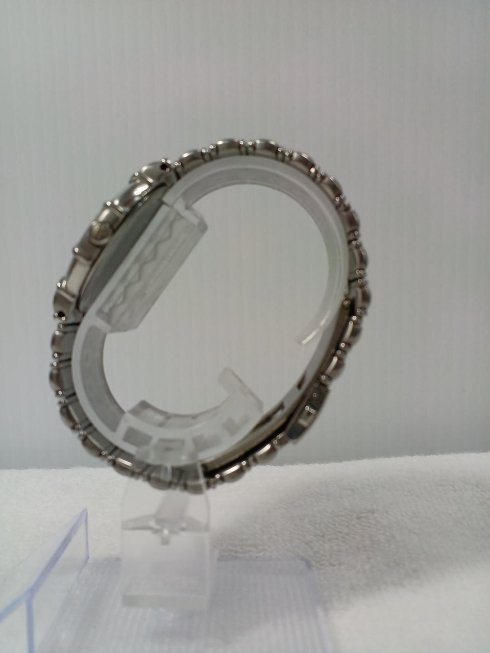 遺品整理品　1.5キロ超　アクセサリー、時計おまとめ品 遺品整理品 1.5キロ超 アクセサリー、時計おまとめ品