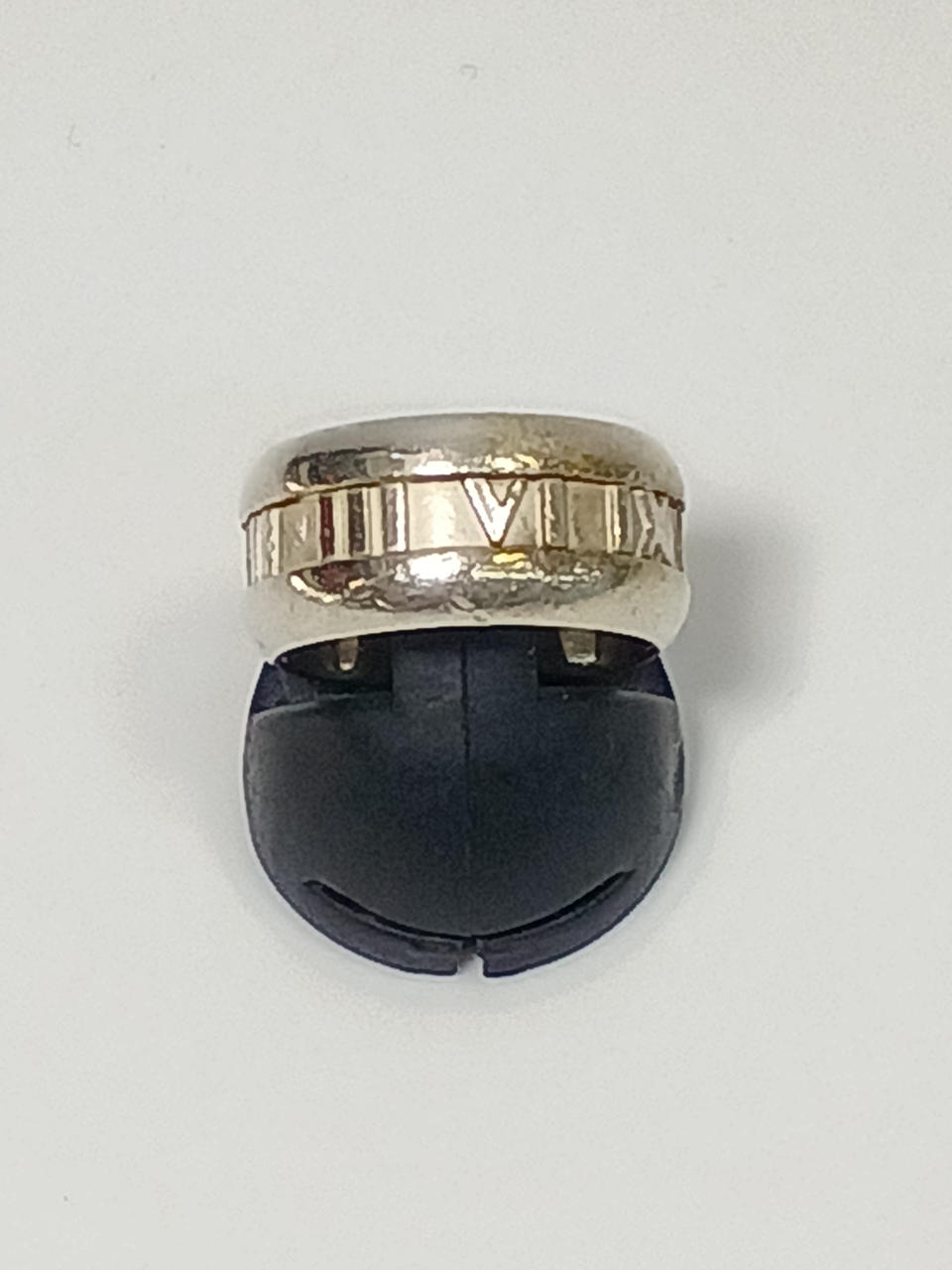 全体的に傷あり