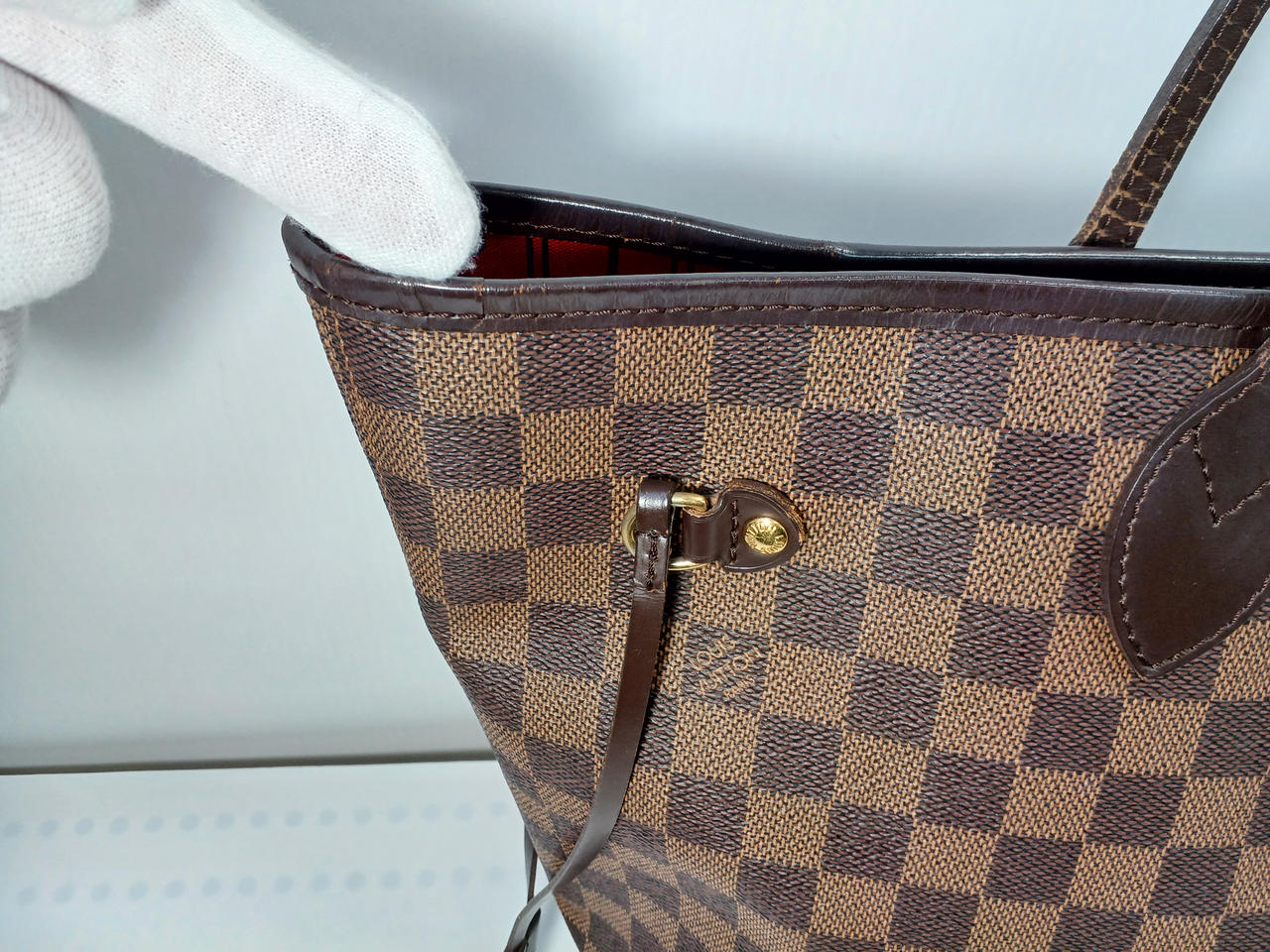 コバ縁一部劣化あり