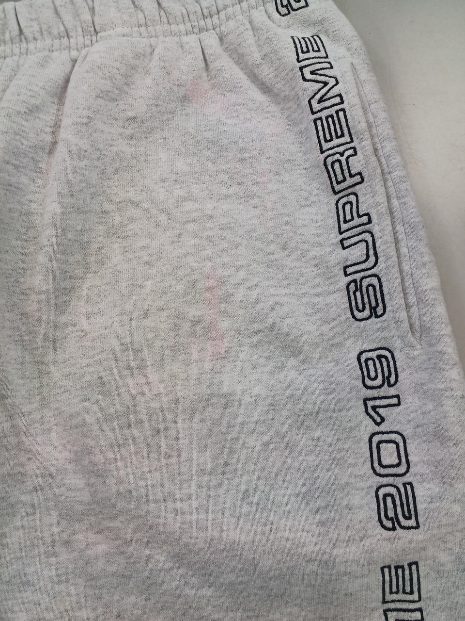 ピンクのシミあり