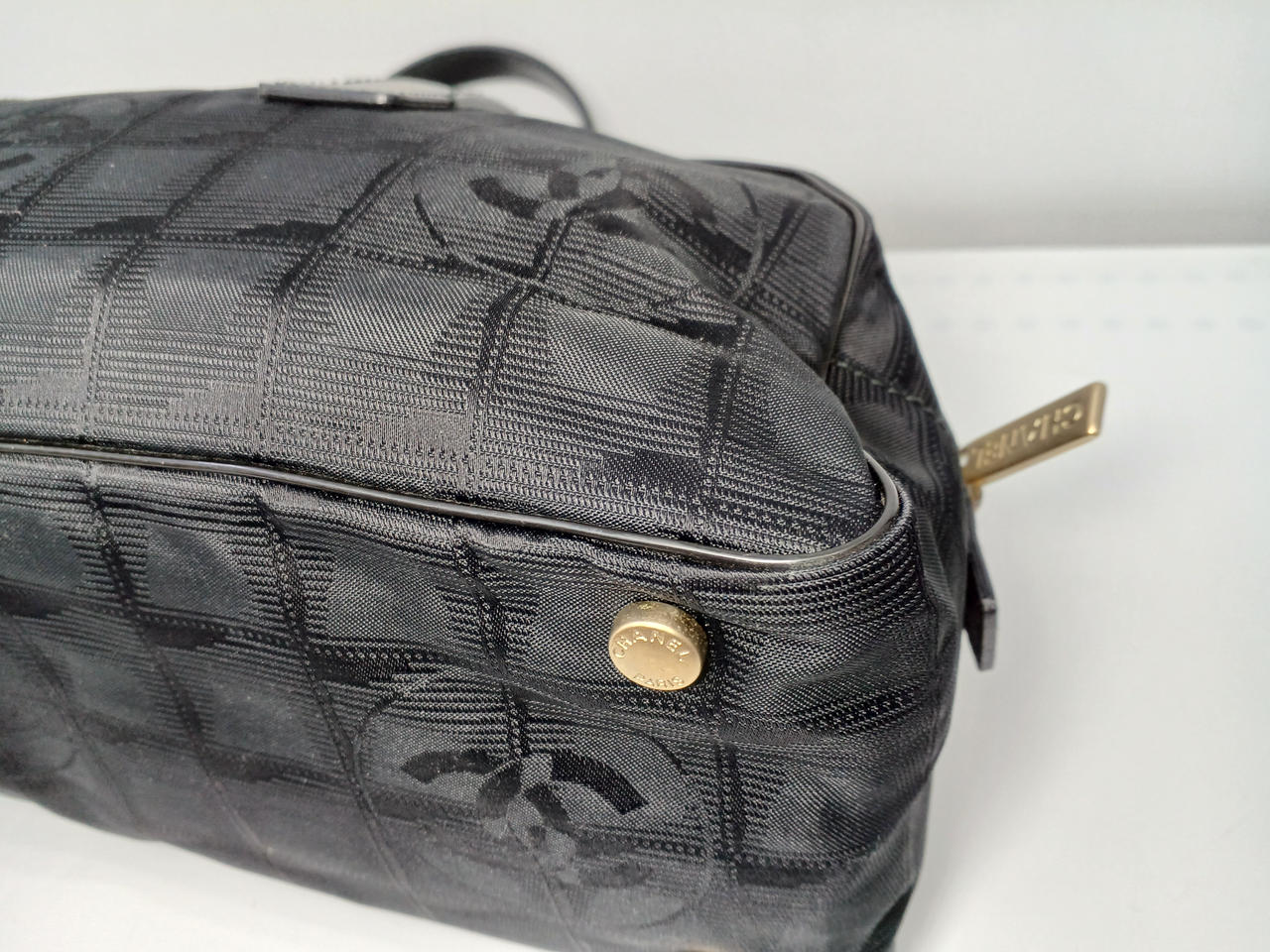 正規品】CHANEL ニュートラベルライン 横長ミニボストン 【公式通販】
