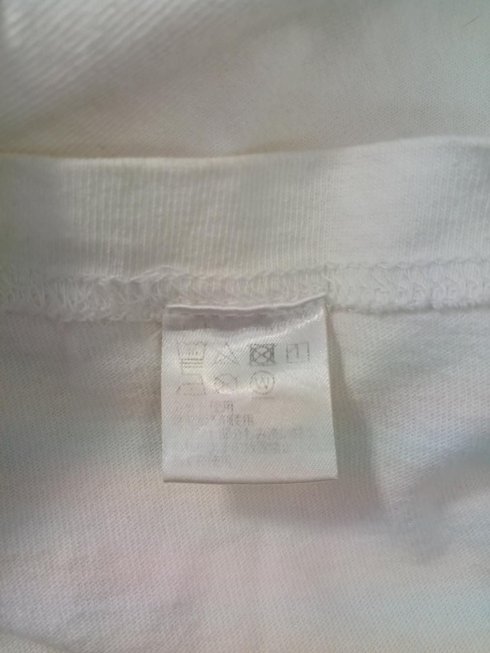 内側文字薄れています