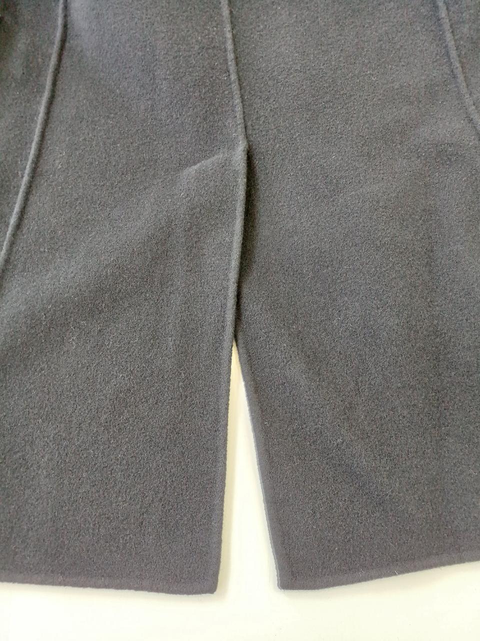 後ろ側スリット約32cm