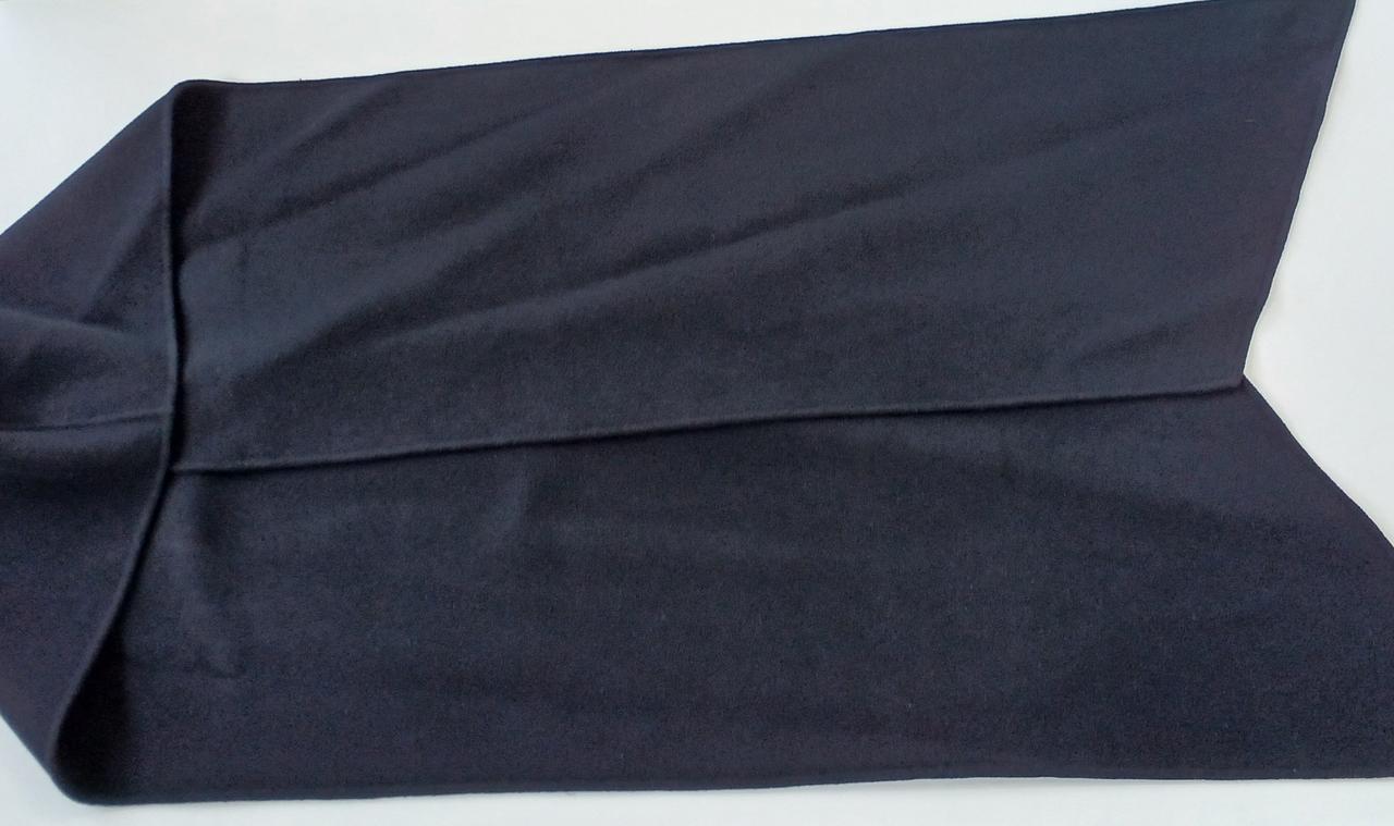 付属フードケープ　全長約135cm