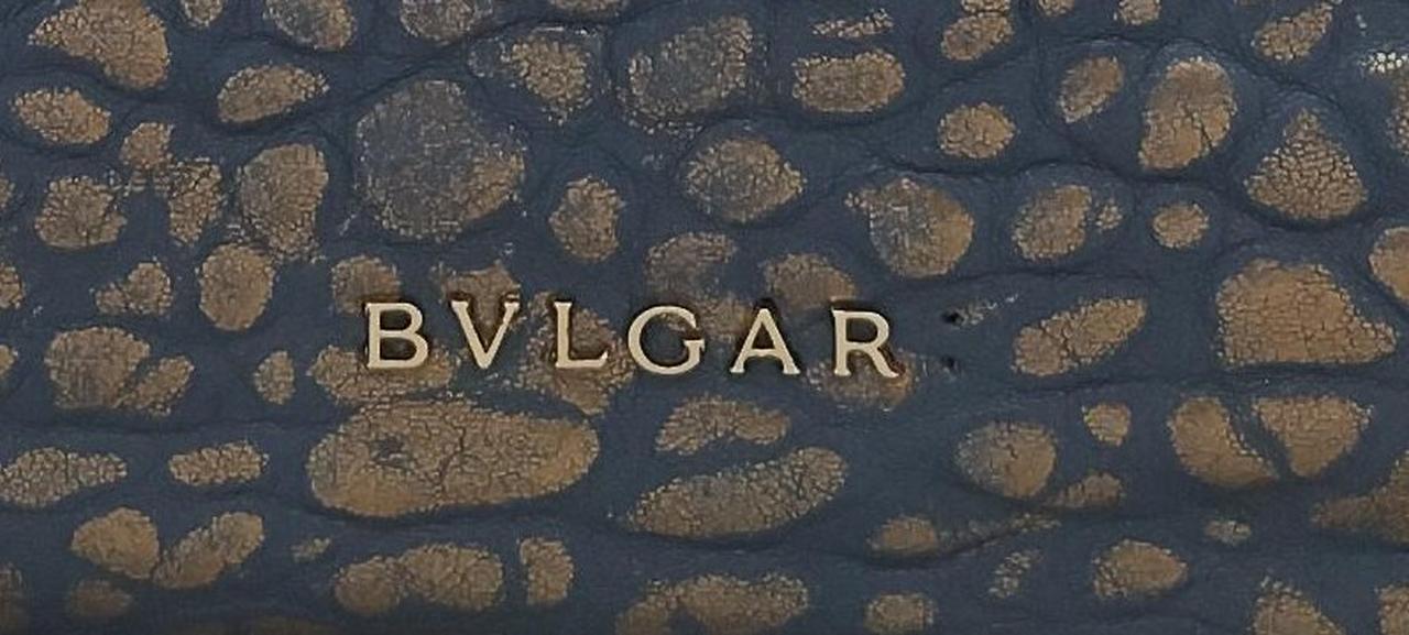 後ろの金具『I』が欠損