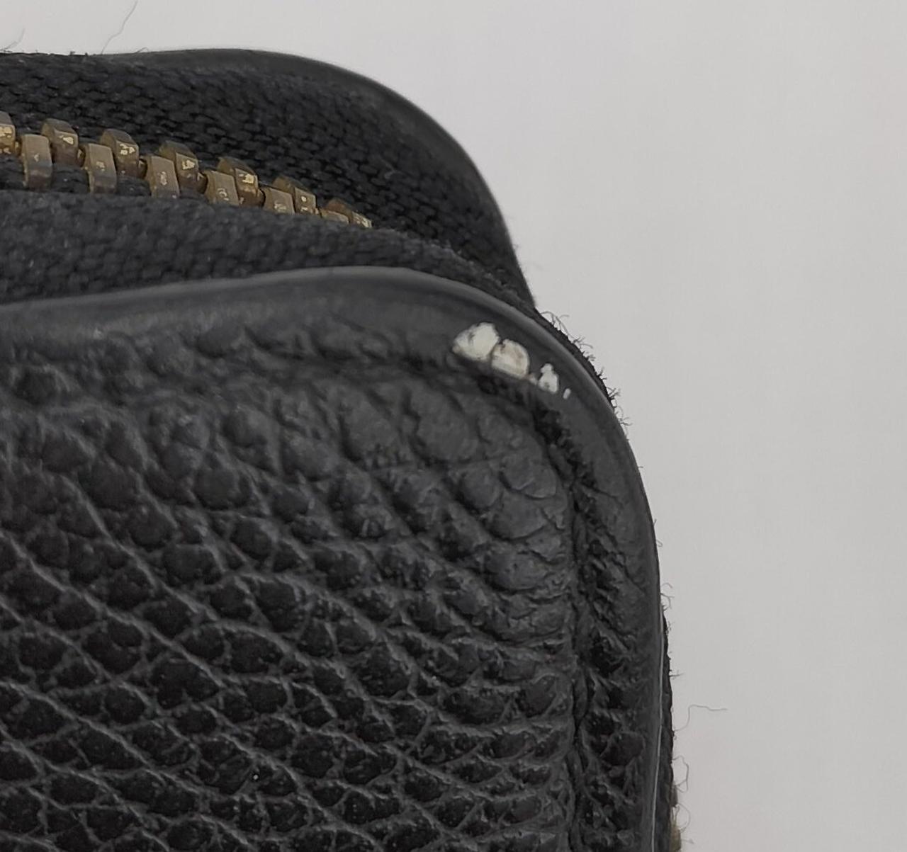 隅に擦れ傷あり（3/3）