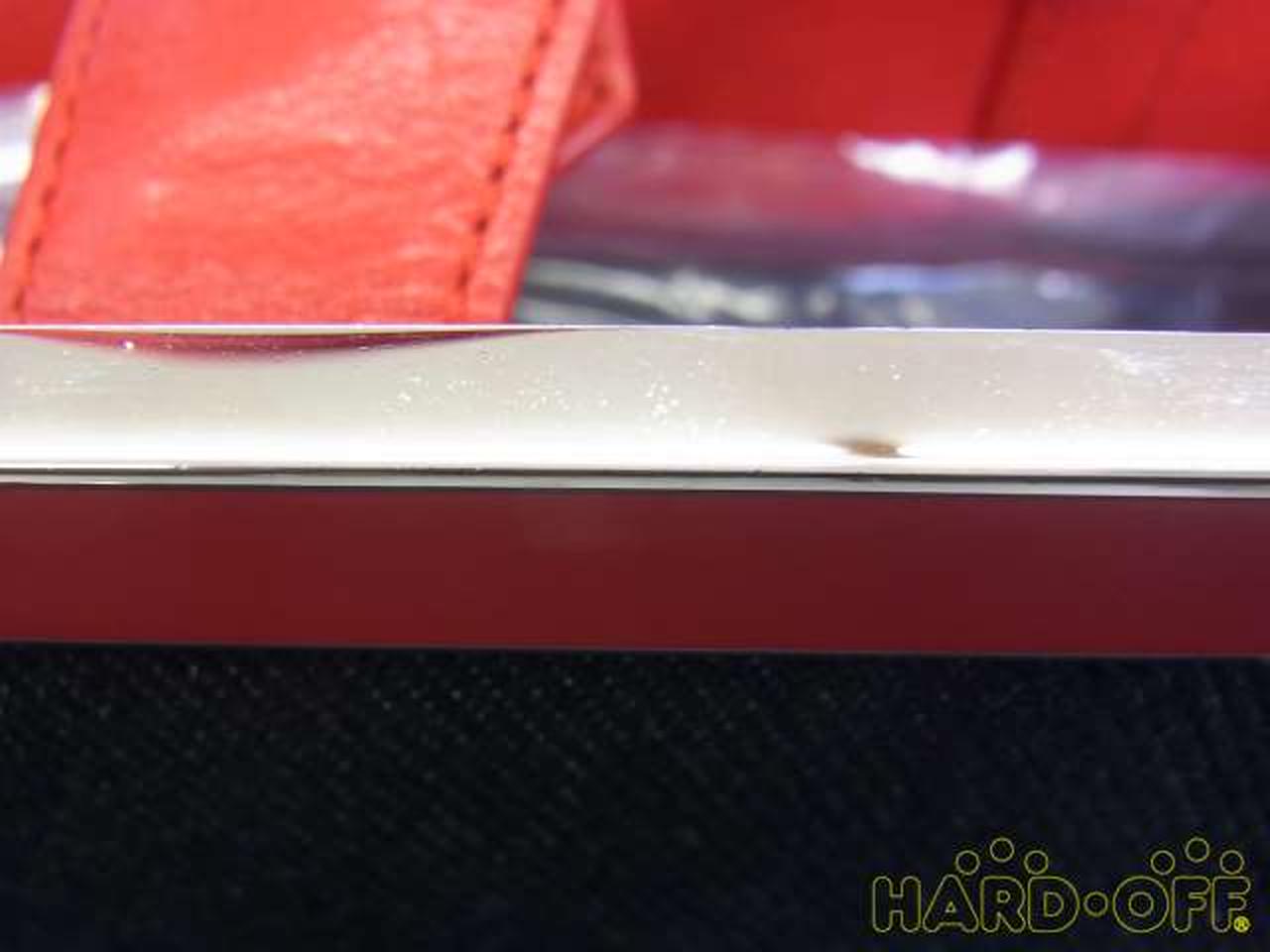 金具に小傷あります。