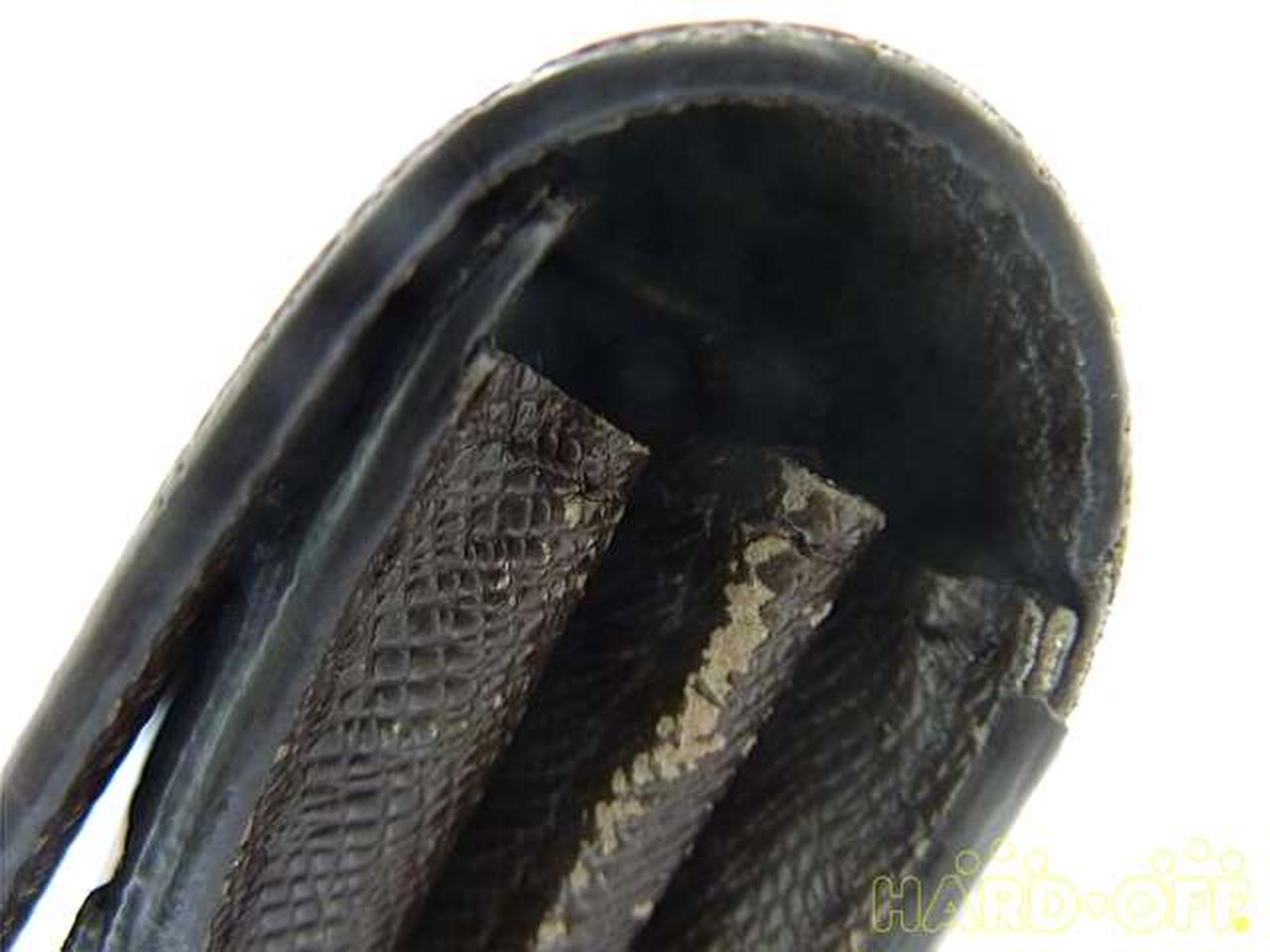 キズや剥がれ等あります。